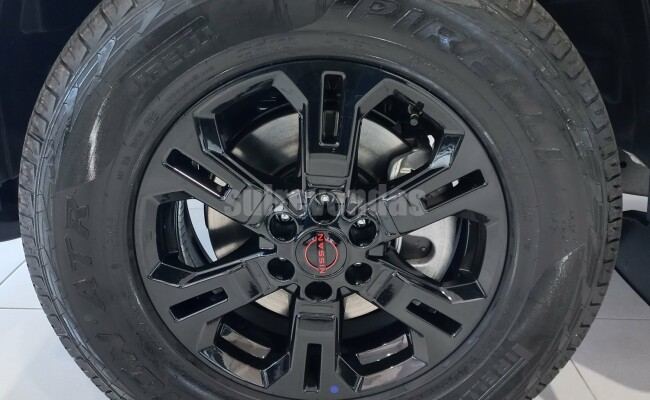 Nissan FRONTIER