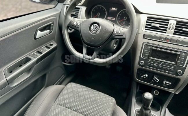 VOLKSWAGEN FOX