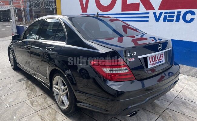 Mercedes-Benz CLASSE C-250