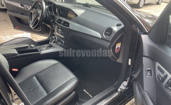 Mercedes-Benz CLASSE C-250
