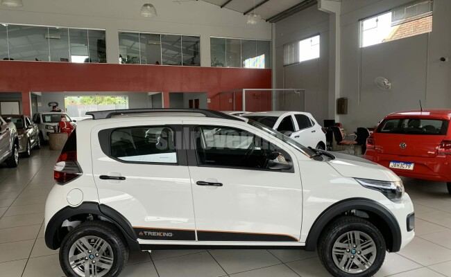 Fiat MOBI TREKKING 1.0 FLEX 5P.
