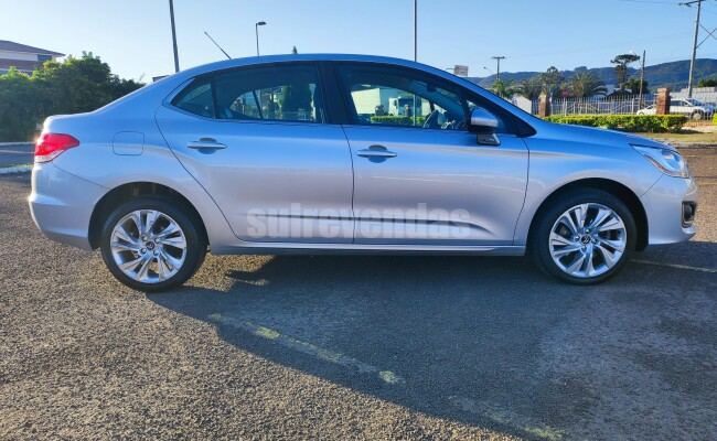 Citroen C4 LOUNGE