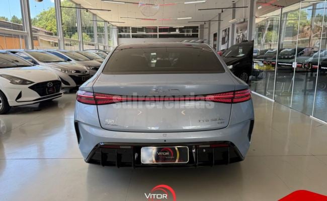 BYD SEAL