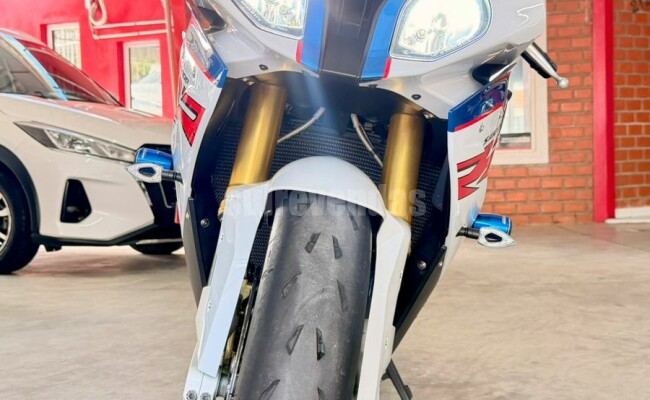 BMW S 1000