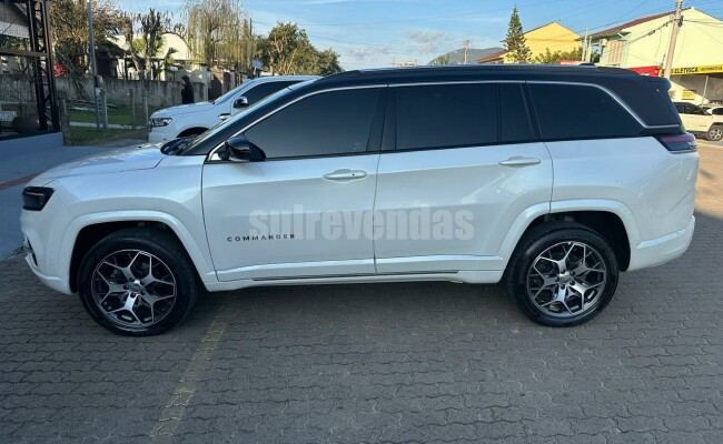 Jeep COMMANDER