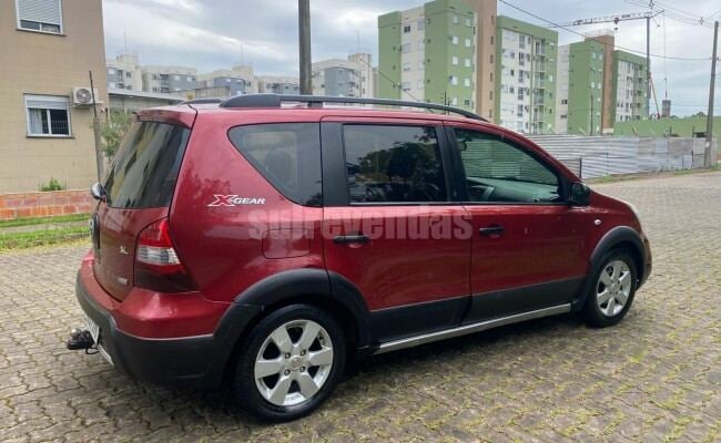 Nissan LIVINA