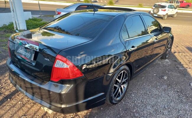 Ford FUSION