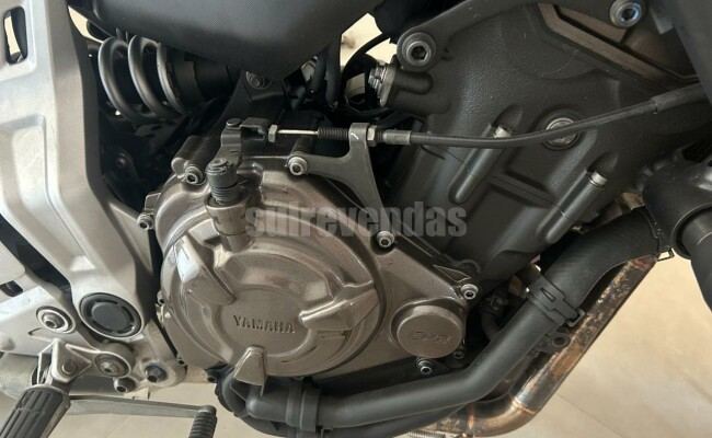 Yamaha MT-07/MT-07