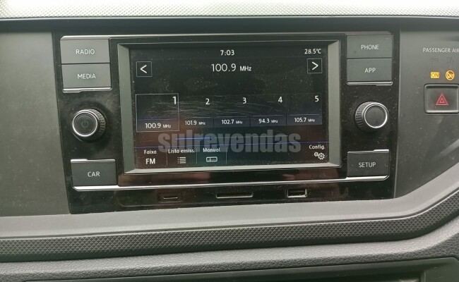 Volkswagen POLO 1.0 MPI FLEX 12V 5P
