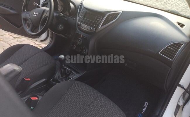 Hyundai HB20