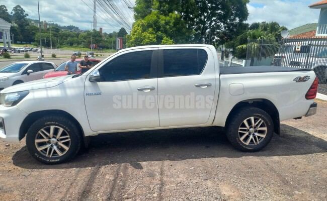 Toyota HILUX CD