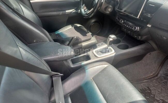 Toyota HILUX CD