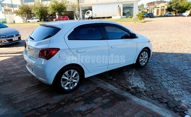 Chevrolet ONIX JOY