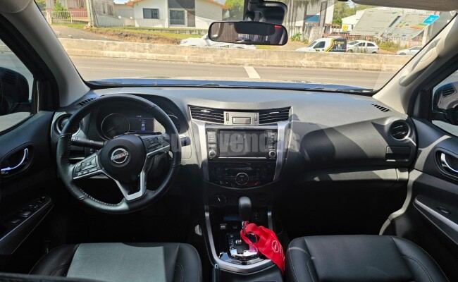 Nissan FRONTIER