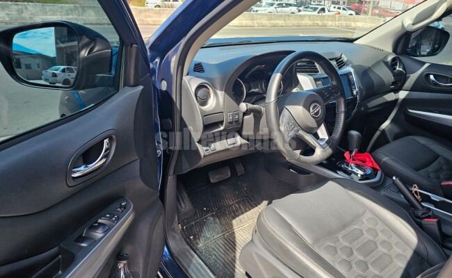 Nissan FRONTIER