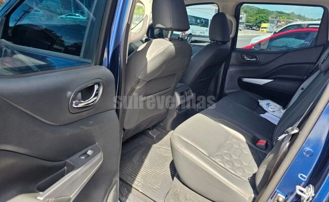 Nissan FRONTIER