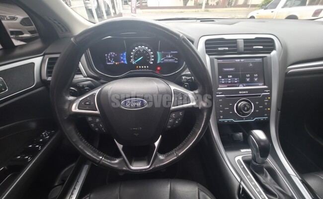 Ford FUSION