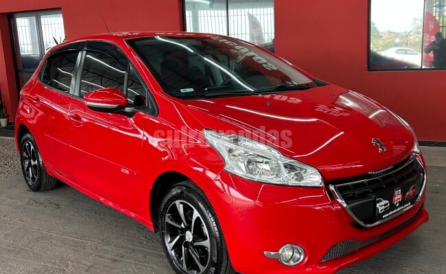 Peugeot 208