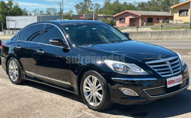 Hyundai GENESIS