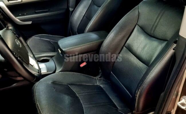 Kia SORENTO 3.5 V6 24V 4X2 AUT.