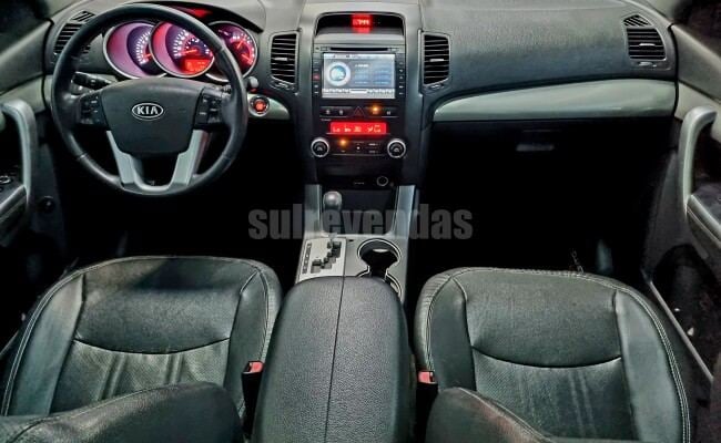 Kia SORENTO 3.5 V6 24V 4X2 AUT.