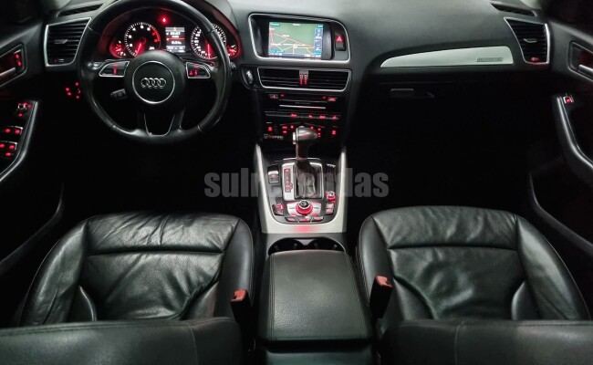 Audi Q5 2.0 16V TFSI 225CV QUATTRO TIPTRONIC