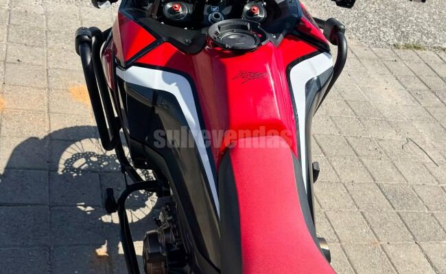 Honda CRF 1100L AFRICA TWIN