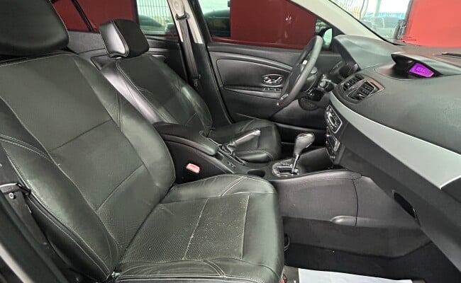 Renault FLUENCE
