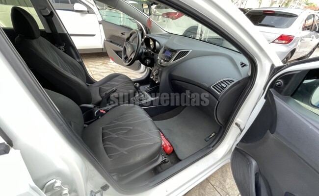 Hyundai HB20