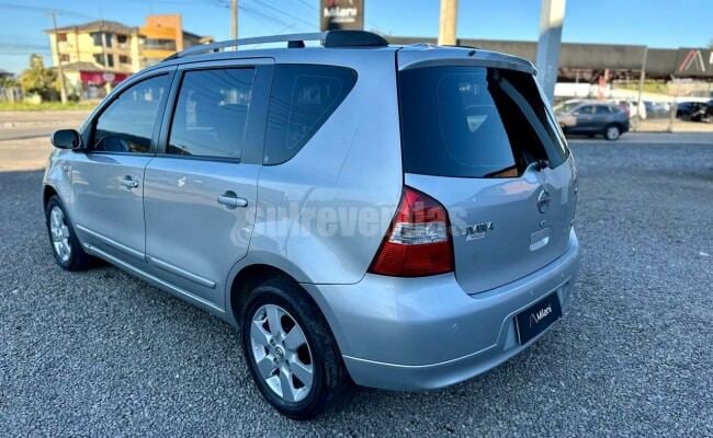 Nissan LIVINA