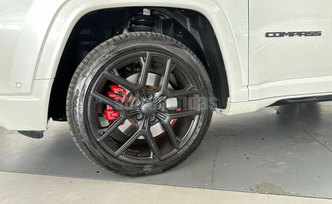 Jeep COMPASS Black Hurricane 2.0 4x4 TB Aut.