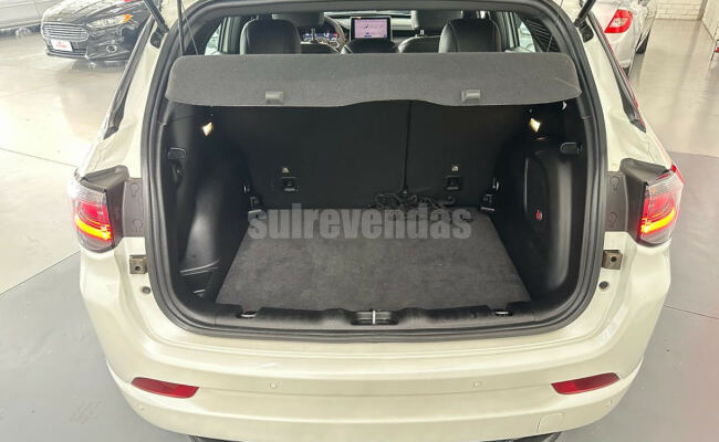 Jeep COMPASS Black Hurricane 2.0 4x4 TB Aut.