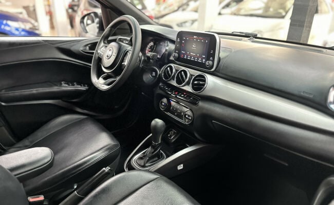Fiat CRONOS HGT 1.8 16V Flex Aut.