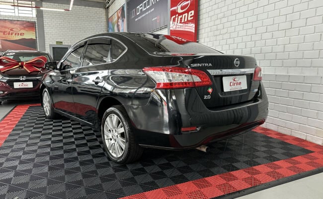 Nissan Sentra SL 2.0/ 2.0 Flex Fuel 16V Aut.