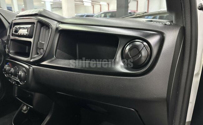 Fiat Strada Endurance 1.4 Flex 8V CS Plus