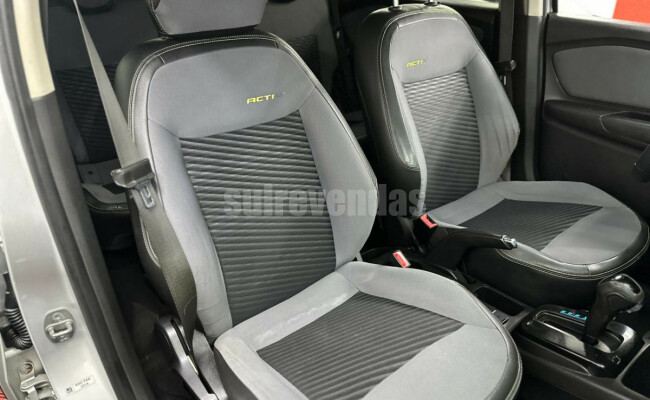 Chevrolet SPIN ACTIV 1.8 8V Econo. Flex 5p Aut.