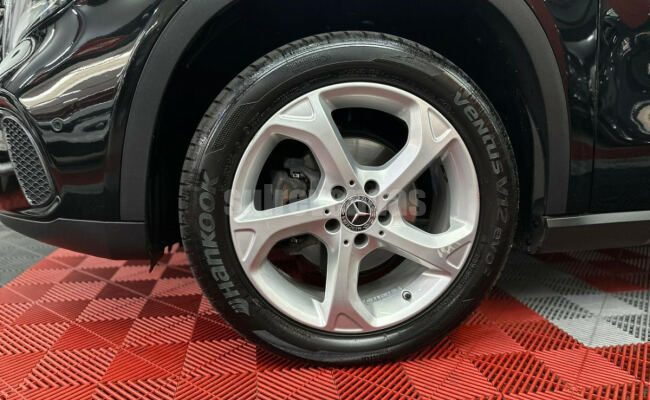 Mercedes-Benz GLA 200 Advance 1.6/1.6 TB 16V Flex Aut.