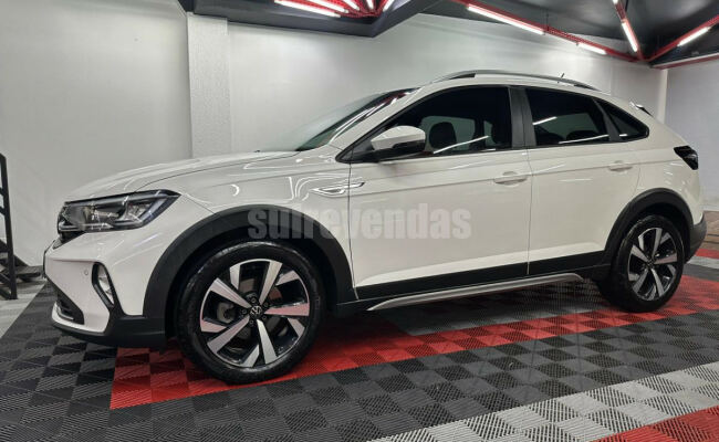 Volkswagen Nivus Highline 1.0 200 TSI Flex Aut.