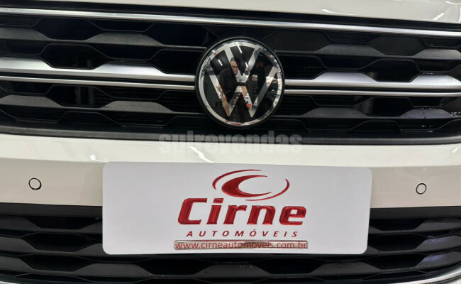 Volkswagen Nivus Highline 1.0 200 TSI Flex Aut.