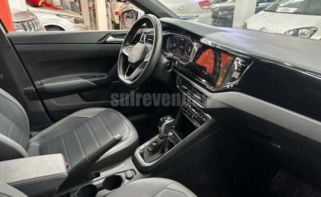 Volkswagen Nivus Highline 1.0 200 TSI Flex Aut.
