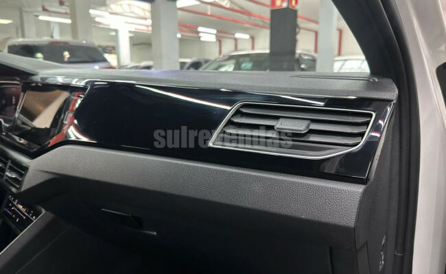Volkswagen Nivus Highline 1.0 200 TSI Flex Aut.
