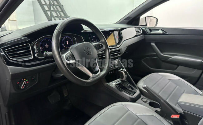 Volkswagen Nivus Highline 1.0 200 TSI Flex Aut.
