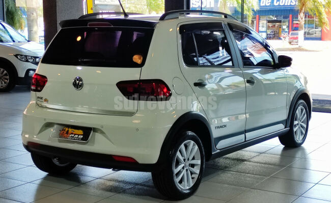 Volkswagen Fox TRACK 1.0 Flex 12V 5p