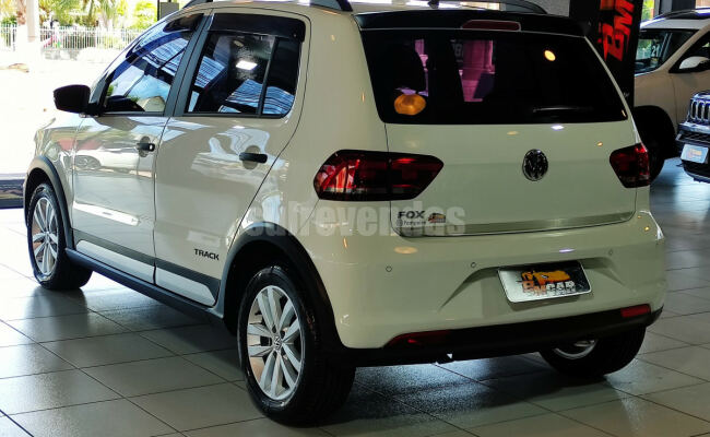 Volkswagen Fox TRACK 1.0 Flex 12V 5p