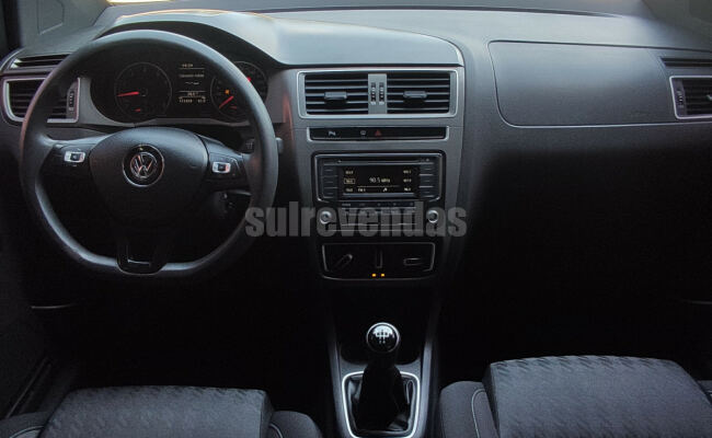 Volkswagen Fox TRACK 1.0 Flex 12V 5p