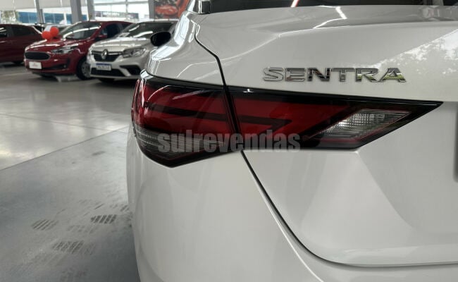 Nissan Sentra Advance 2.0 16V Aut.