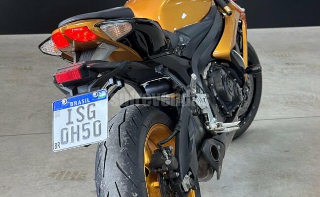 Suzuki Gsx r 750 w srad