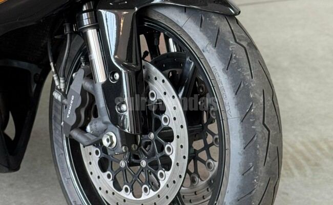 Suzuki Gsx r 750 w srad