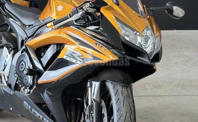 Suzuki Gsx r 750 w srad