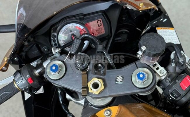 Suzuki Gsx r 750 w srad